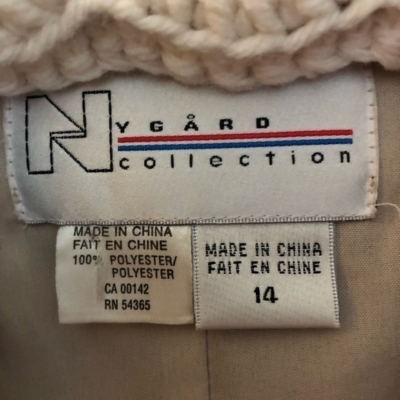 Nygard Suit Top in Animal Print - Picture 4 of 6